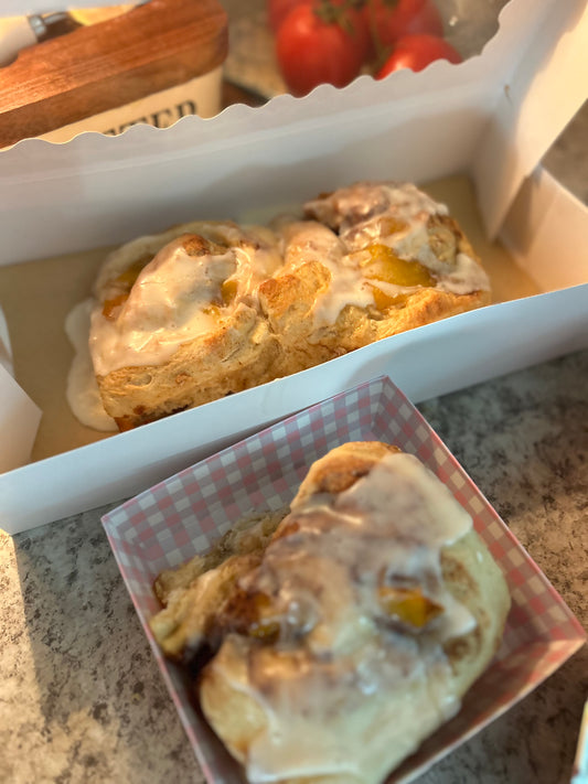 Peach Cobbler Sweet Rolls